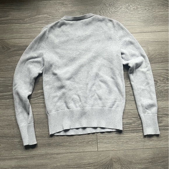 Gap Gray Cotton Long Sleeve Black Heart Lightweight Transitional Sweater Size S - Picture 2 of 7